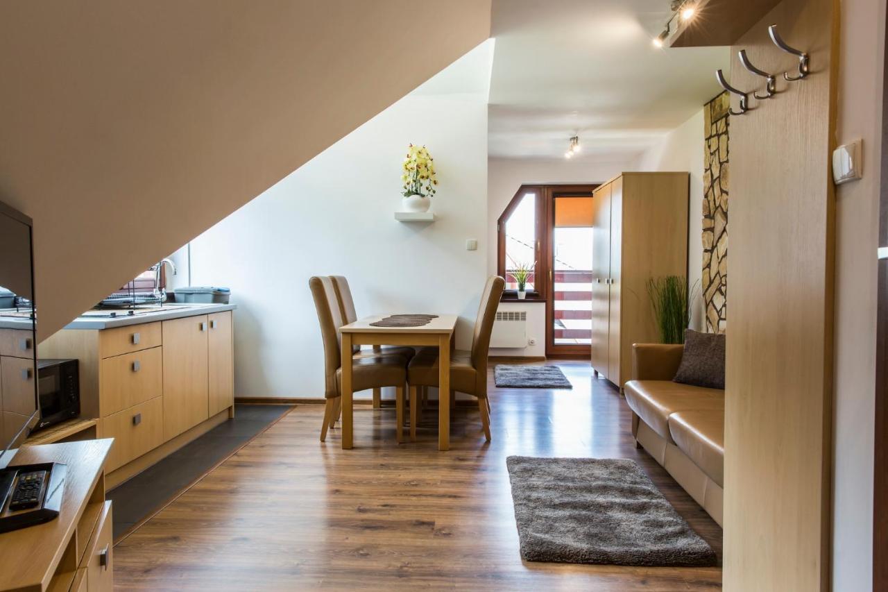 Udanypobyt Apartamenty Przy Dolinach E I F Kościelisko Exterior foto